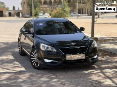 كيا كادينزا Limited 2