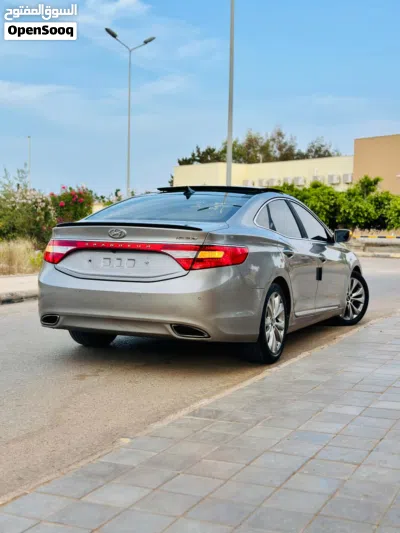 Hyundai Azera GL 3