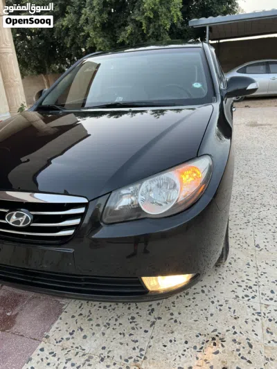 Hyundai Avante SE 2