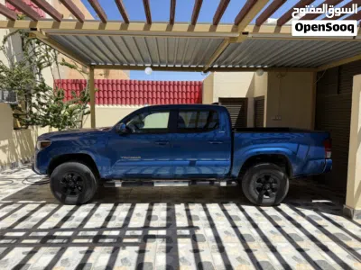 Toyota Tacoma SR5 3