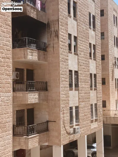 شقة فاخرةللبيع في منطقة الزرقاء مدينة الشرق بالقرب من مدراس الدر المنثور و مدراس الحدايق 2