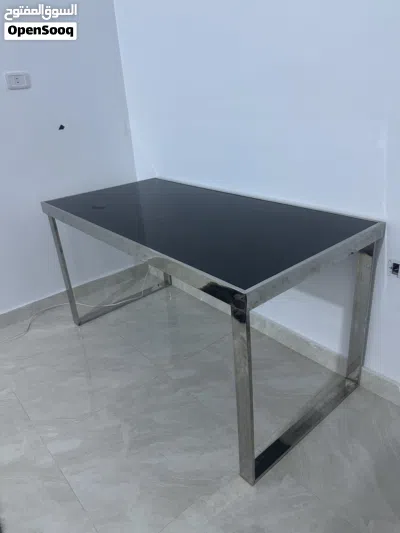 طاولة استيل بارتفاع 74 سم زجاج اسود 2