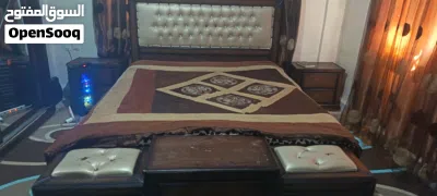 غرفة نوم بحالة ممتازة 2
