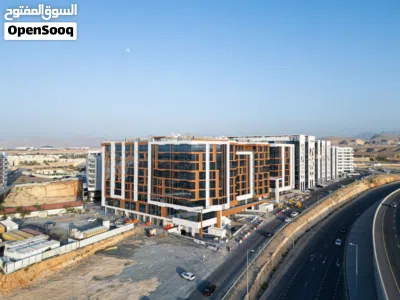 مكاتب ومحلات للأيجار في موقع مميز في مسقط هلز مع 4 طوابق مواقف في البيسمنت مع 4 شهور سماح و5.5 للمتر 4