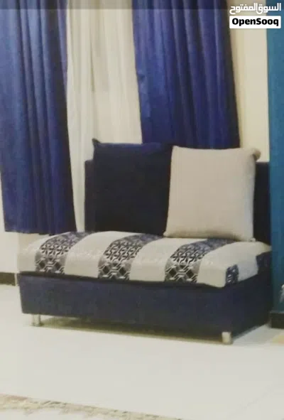 مجلس عربي مرتفع مع كنبتين مع ثلاثه امياز بسعر منااااسب 4