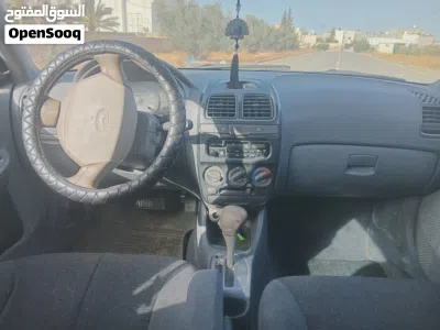 Hyundai Verna EX 3