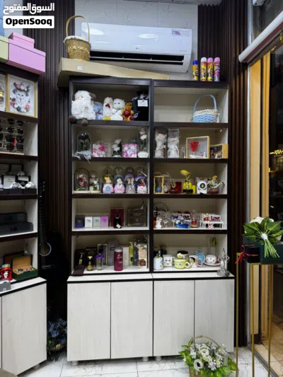 فاترينة عرض خشب MDF تركي ( عرض 70 سم و ارتفاع 245 سم) ديكور عرض / كربلاء 3