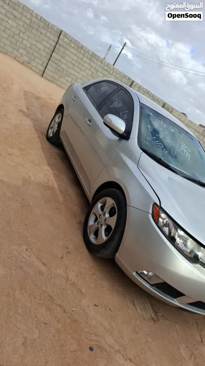 Kia Forte GT 3