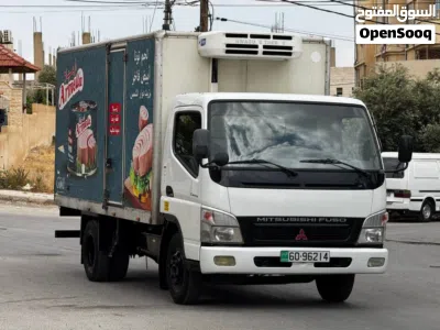 Mitsubishi Canter 4