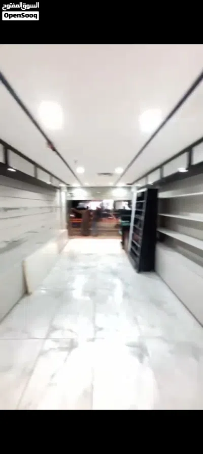 محلات للايجار بحولى موقع مميز شارع رئيسى 4