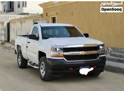 Chevrolet Silverado 1500 3
