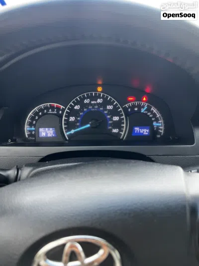 Toyota Camry XLE 4