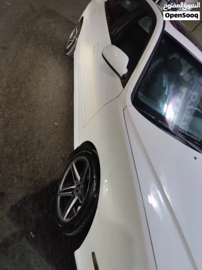 Hyundai Avante Limited 3