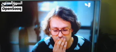 شاشه نوع جنيرال ديلوكس 32انيش اليدي ميش سمارت عادي معها ريموتها ستعمال 6شهور 2