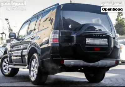 ميتسوبيشي باجيرو GLS 2