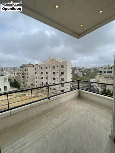 شقة طابق اول بمساحة 150م في ابو السوس الدربيات مقابل مسجد عبداللّٰه بن سلام بسعر استثماري 3