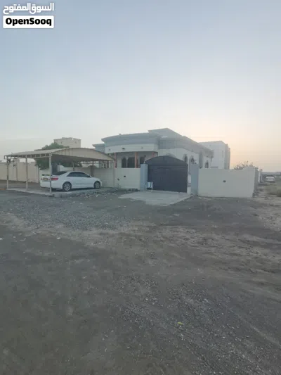 منزل للبيع مكتمل الالكترونيات و الاثاث في الهجاري 4