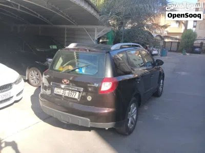 Geely Emgrand X7 4