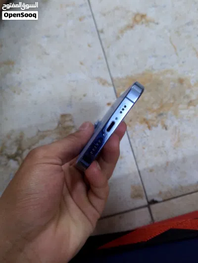 ايفون 13 برو امريكي مستعمل نضيف لون بحري 3