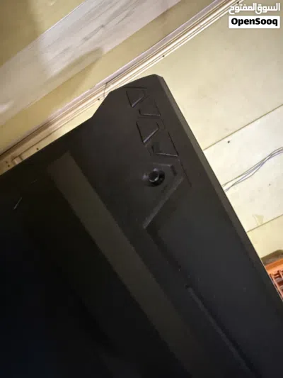شاشه بعد جديده سعره 350وبيهً مجال جدا بصيط 3