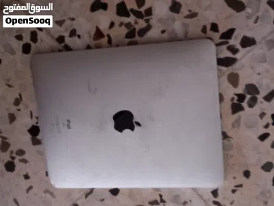 السلام عليكم عندي ايباد ربي يبارك ما يبي شيء 3