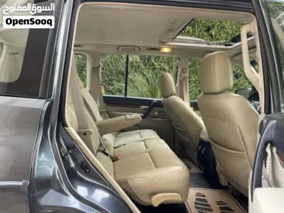 Mitsubishi Pajero GLS Top 3