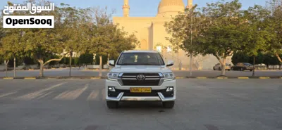 تويوتا لاند كروزر GXR 2