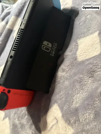 Nintendo switch OLED with 3 games **PRICE NEGOTIABLE** 2