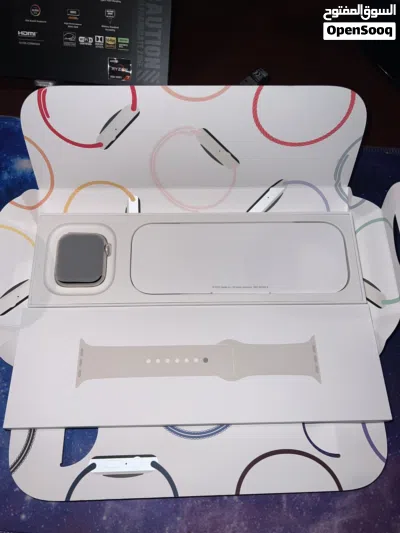 Apple Watch SE 2nd Gen 40mm GPS Starlight - Brand New Open Box (جائزة بنك AAIB) 3