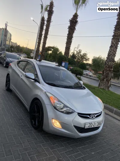 هيونداي افانتي Limited 2