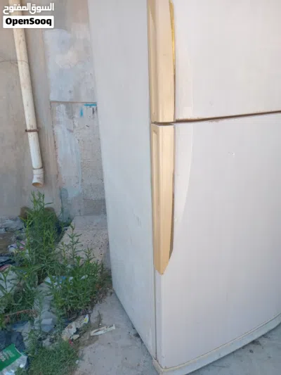 ثلاجه بخاريه كوريه لاقوة الا بالله حجم كبير بضمان والتجريب السعر550 2