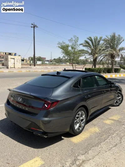 Hyundai Sonata SEL 3