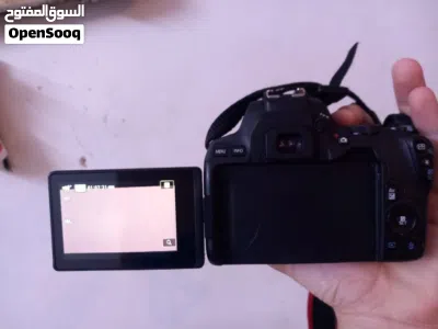 كامرة canon 250D اخو الجديد 3