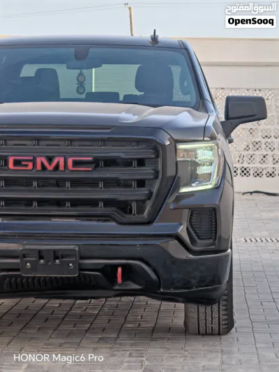 GMC Sierra 1500 Classic 2