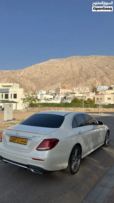 مرسيدس بنز الفئة-E E 300 3