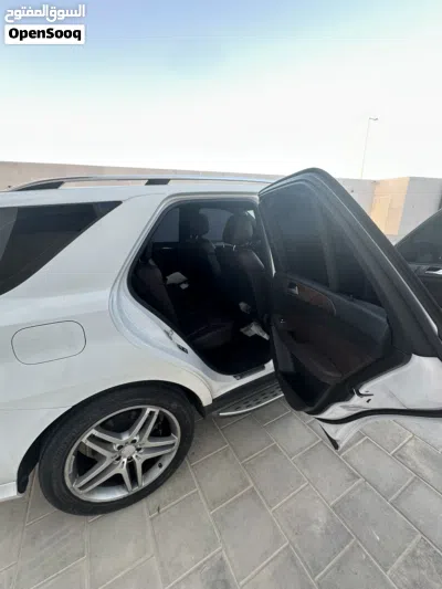 مرسيدس بنز الفئة-M ML 400 3