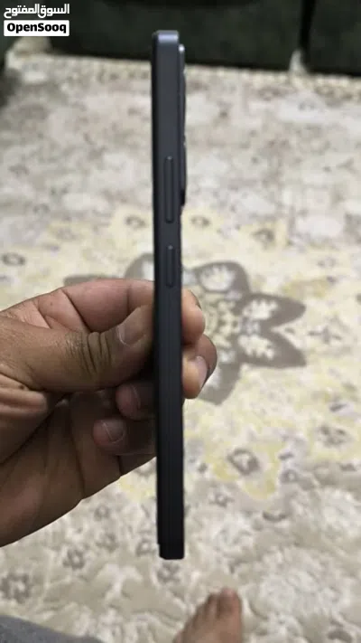 ريلمي 14Tشبه جديد استعمال بسيط داكرة 256 رام 8+10 خبش لا ضمانه شهر 3