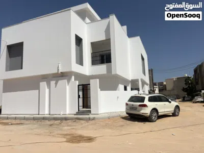 شقق للإيجار في السراج جنب المدرسة الكندية 3