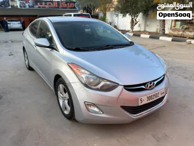Hyundai Elantra GL 3