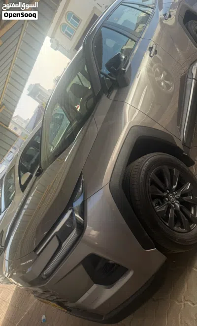 Toyota RAV 4 XLE 3
