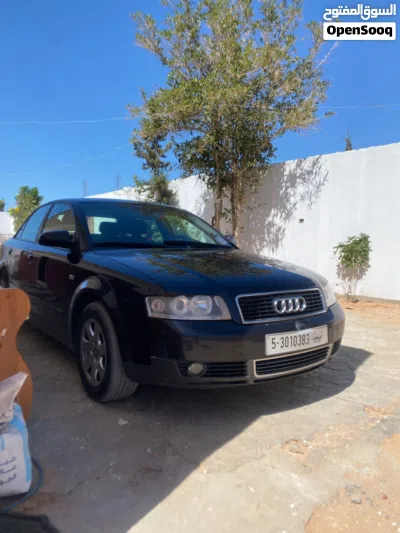 Audi A4 Sedan 3