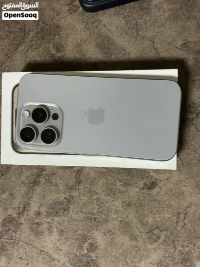 للبيع ايفون 15 pro 3