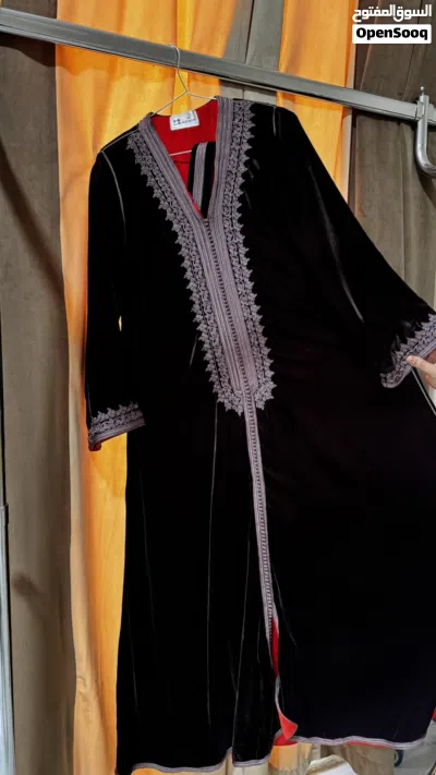 للبيع ملابس 3