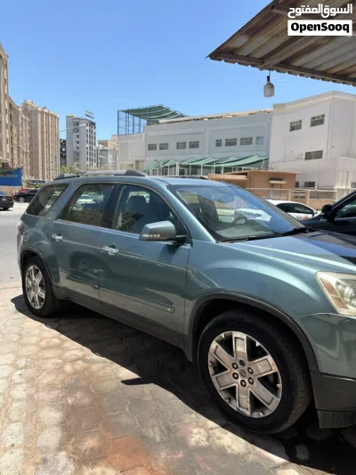 GMC Acadia SLT 2
