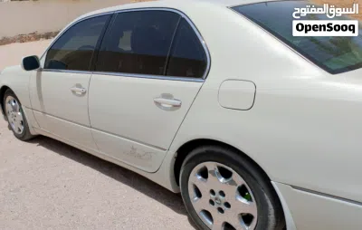 Lexus LS LS 430 2
