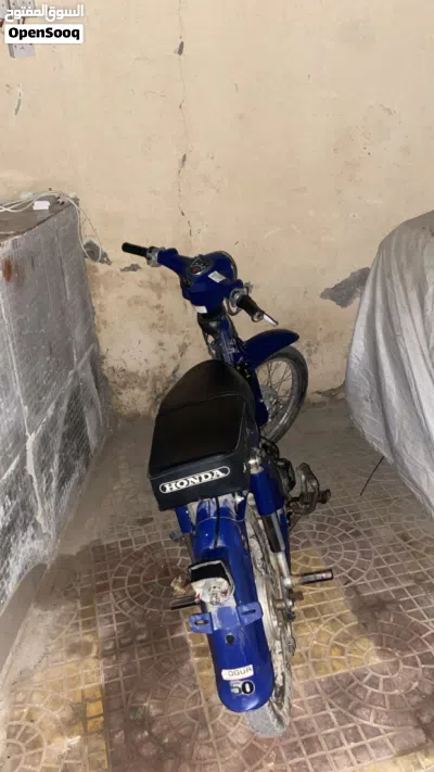 Honda CB300F 2