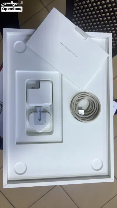 ماك بوك اير M2 2