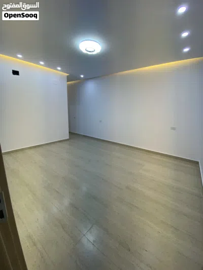 شقة بناء حديث للإيجار السراج بجوار درصاف للسيراميك مطلوب عائلة صغيرة 4