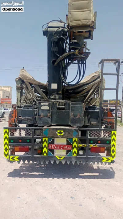 man truck crin 9 ton good condition all 4