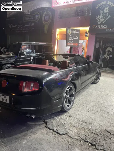Ford Mustang Standard V6 3